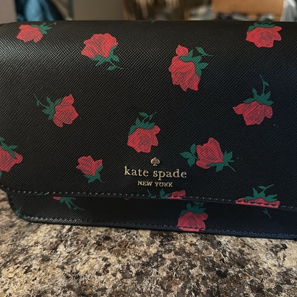 Kate Spade Madison Rose Toss printed small flap crossbody - Picture 6 of 6
